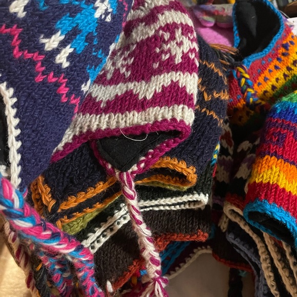 Handmade beanie hats - Picture 2 of 11